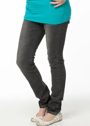 13523Z Straight Leg Maternity Jeans