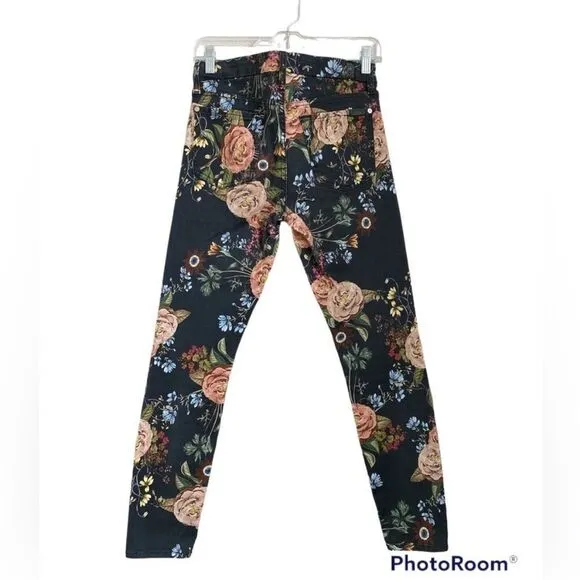 7 for All Mankind Botanical Floral Skinny Jeans 28 ($199)