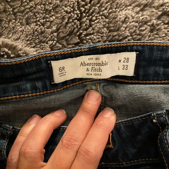 ABERCROMBIE &amp; FITCH Women’s Mid Rise Super Skinny Jeans