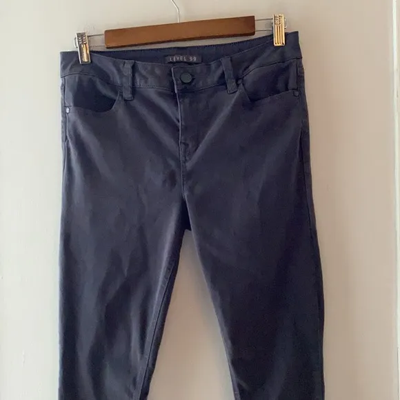 Anthropologie Level 99 women’s stretch skinny gray jeans, pockets, size 29