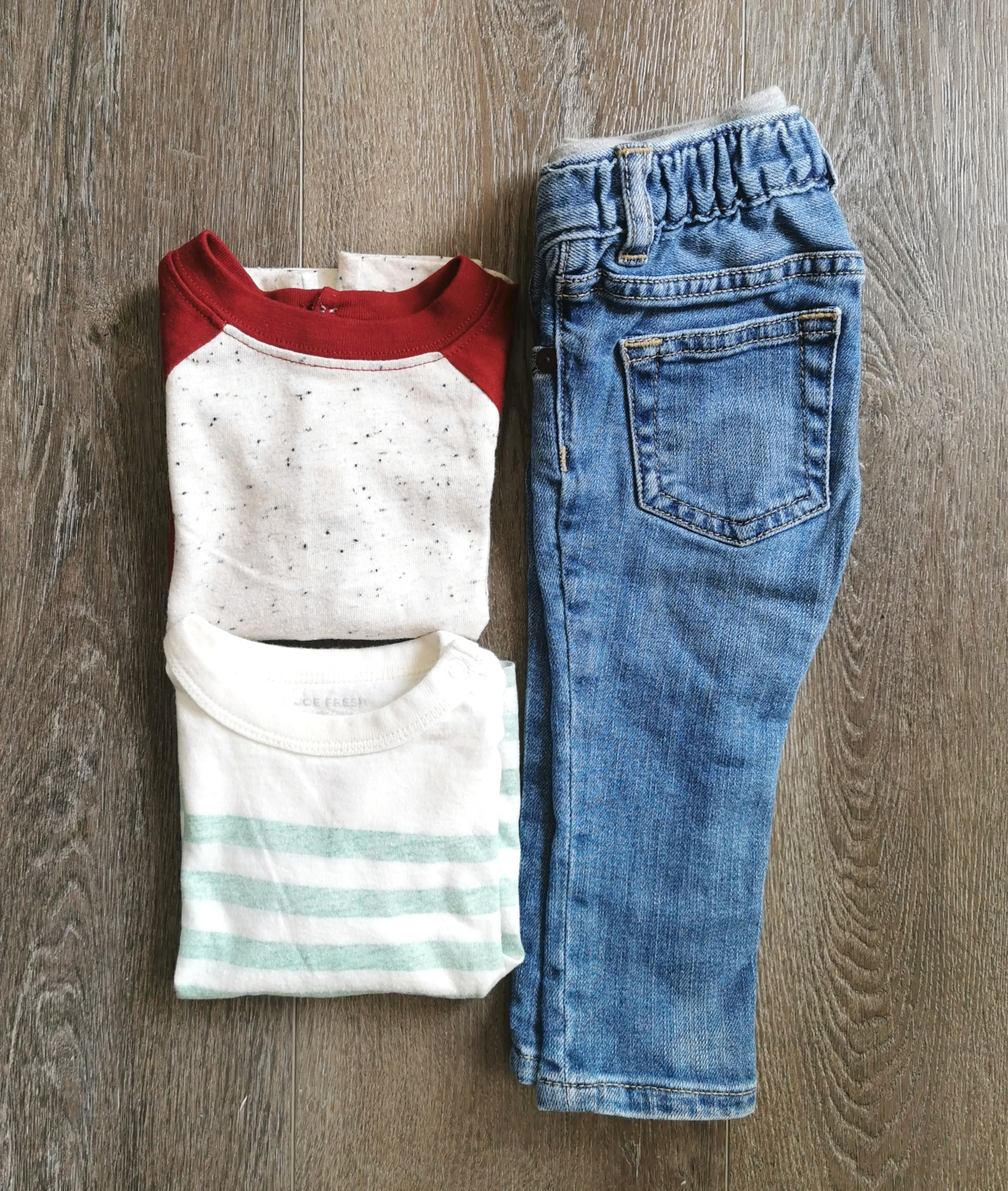 BABY BOY SIZE 6/12 MONTHS - Baby GAP & JOE FRESH, 3 Piece Mix N Match Outfit VGUC B7
