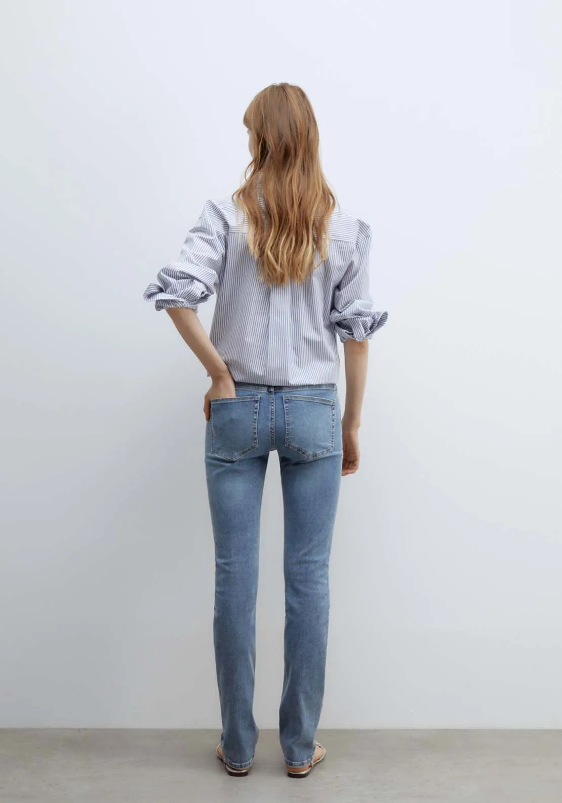 Basic straight-leg jeans - Medium Wash