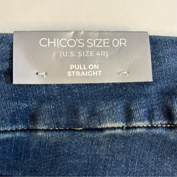 Chico’s Denim Pull-On Straight Leg Jeans Jeggings Size 4R Chico’s Size 0R