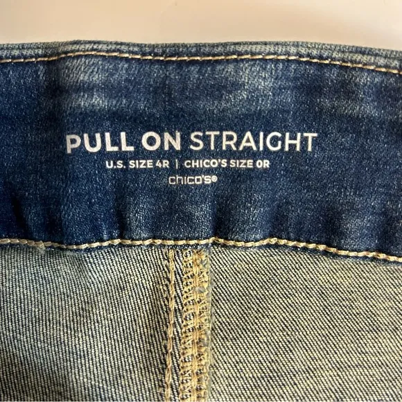 Chico’s Denim Pull-On Straight Leg Jeans Jeggings Size 4R Chico’s Size 0R