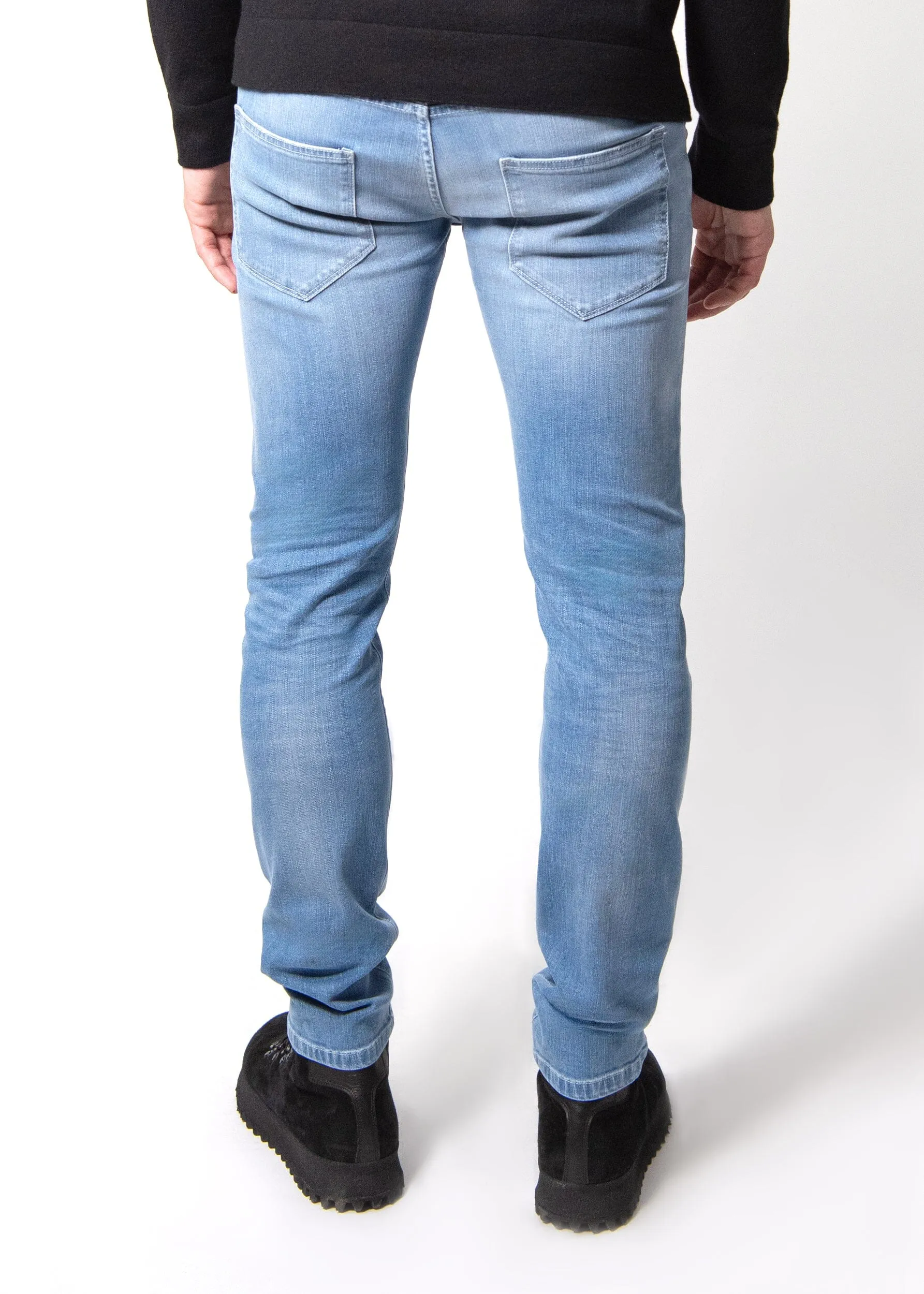 CLASSIC DENIM