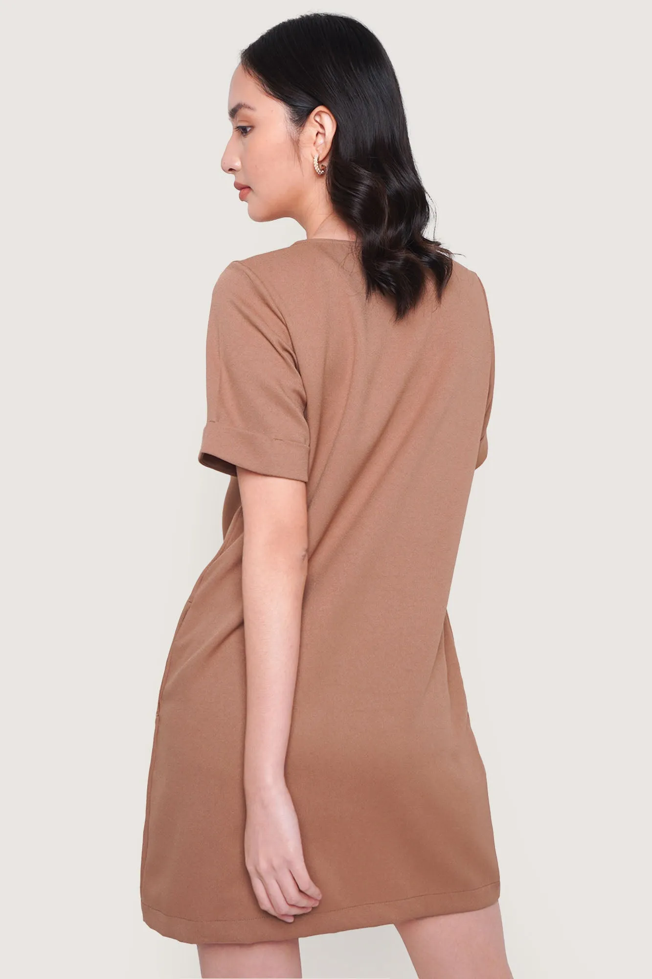 Closet Staples Basic Shift Dress
