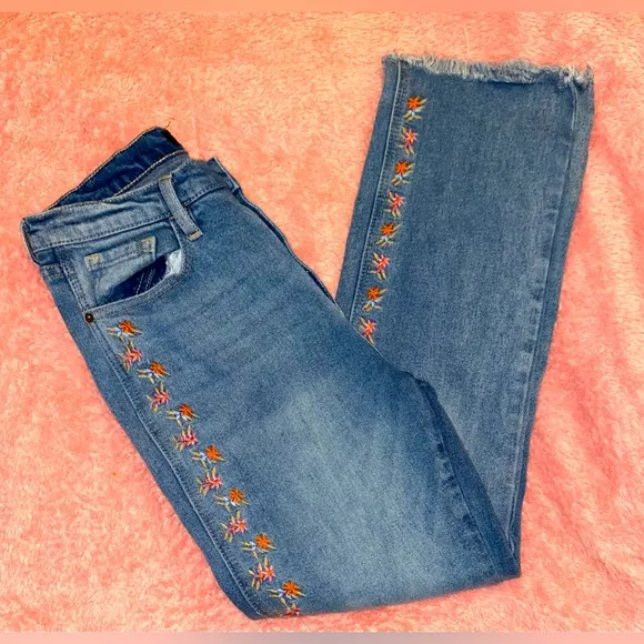 DAVID BITTON BUFFALO HIGH RISE STRAIGHT COMFORT STRECH FLORAL JEANS SIZE 29