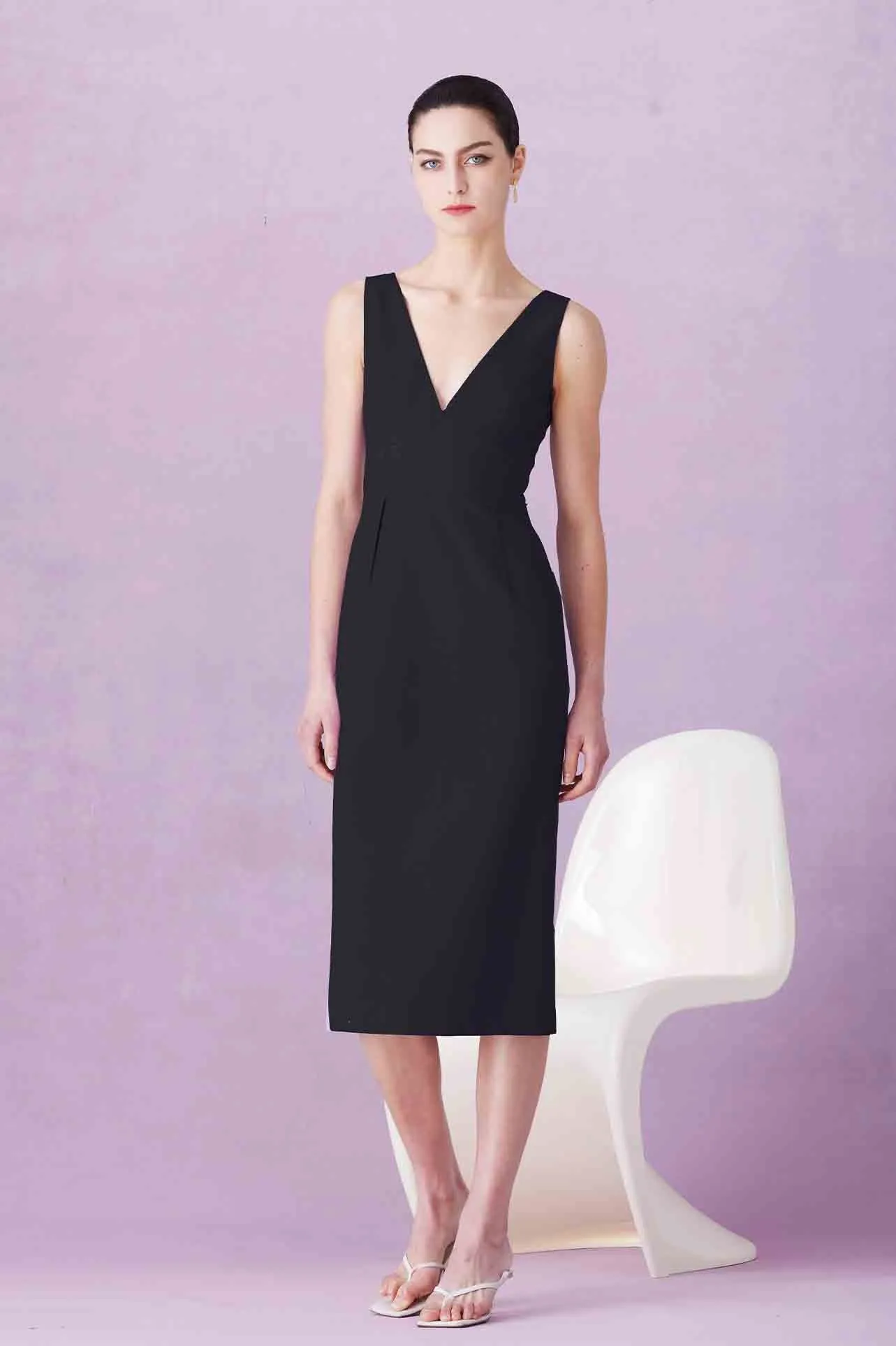 DEEP  V-NECKLINE DRESS