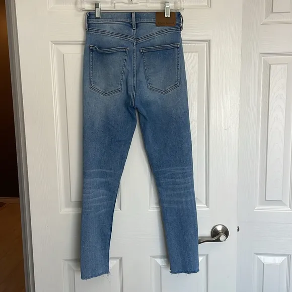 Denim Forum Lola High Rise Skinny Crop Jeans Size 26