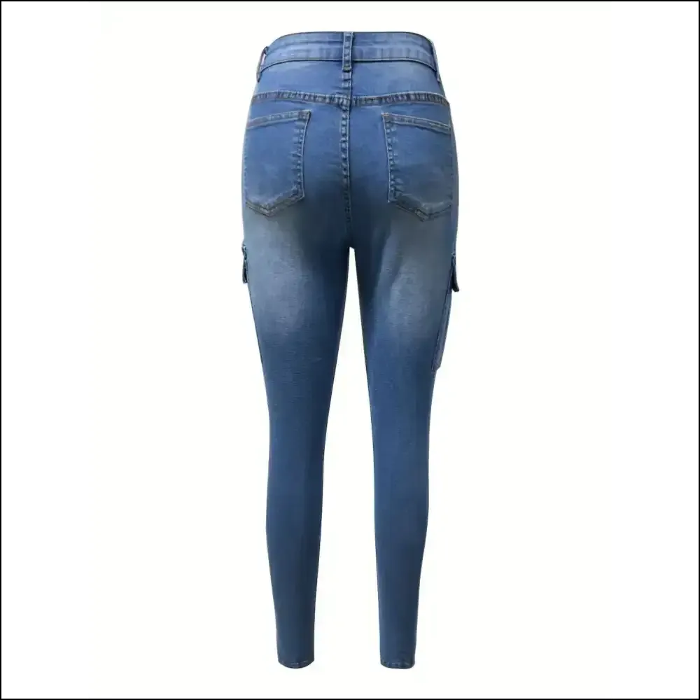 Flaunt your Fabulousness in Stylish Skinny Jeans: Pockets for Snacks! 🍕👖