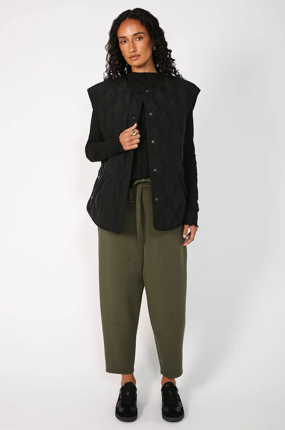 form top / black