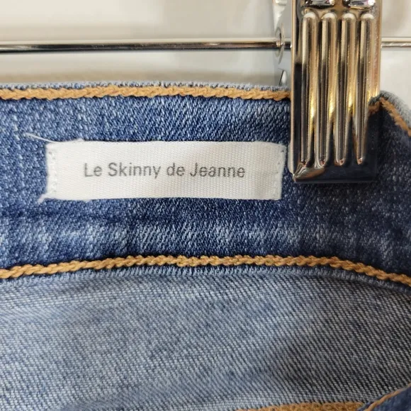 FRAME DENIM Le Skinny Jeanne distressed low rise skinny leg faded jeans