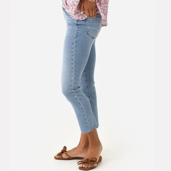 Frame Le High Straight Raw Edge Hem Jeans