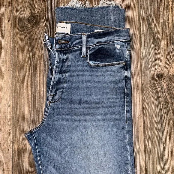 Frame Le High Straight Raw Edge Hem Jeans