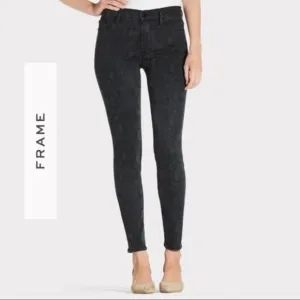 FRAME Le Skinny de Jeanne Python Print Jeans Gray XS Size 25 Snake