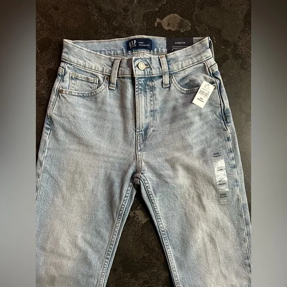 GAP| High Rise 90s Straight Leg Jeans