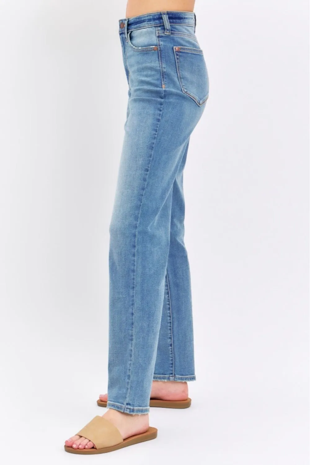 Gia High Waist Straight Jeans – Medium Wash, Judy Blue