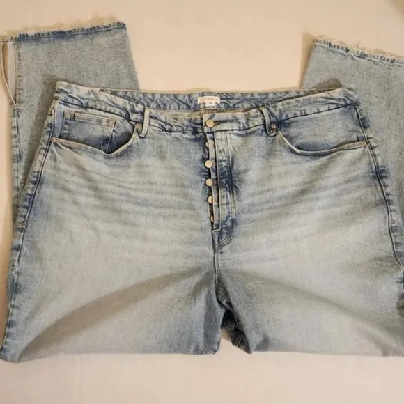 Good American &quot;Good Boy&quot; Stonewashed Straight Leg Jeans - 28