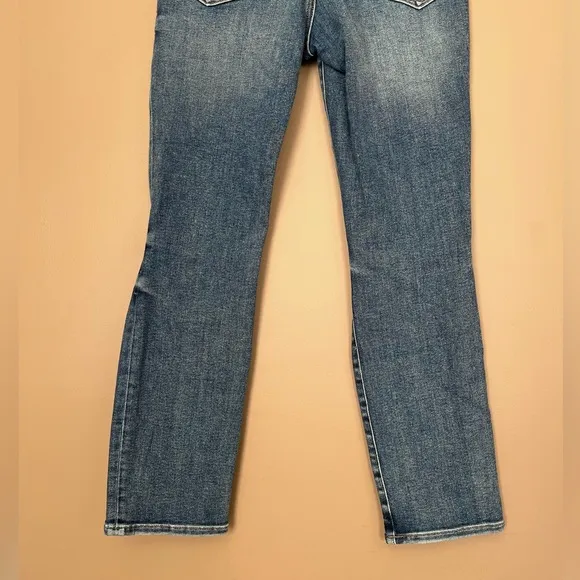{Good American} Good Legs Stovepipe Distressed Jeans - Women's 2/26 - NWT