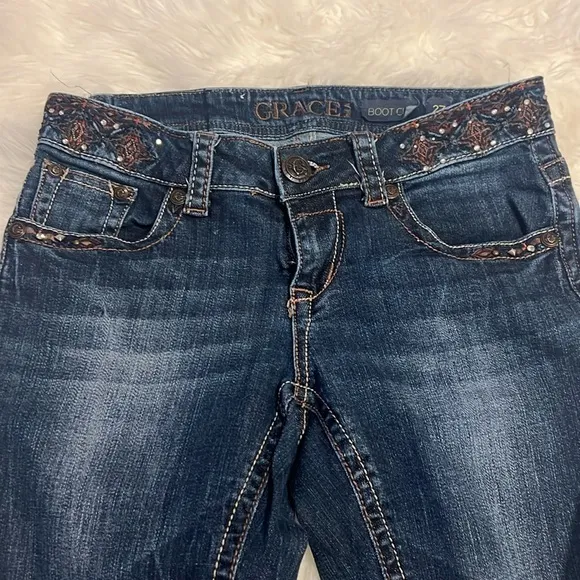 Grace in LA Jeans