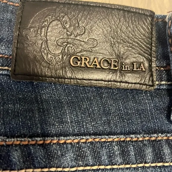 Grace in LA Jeans