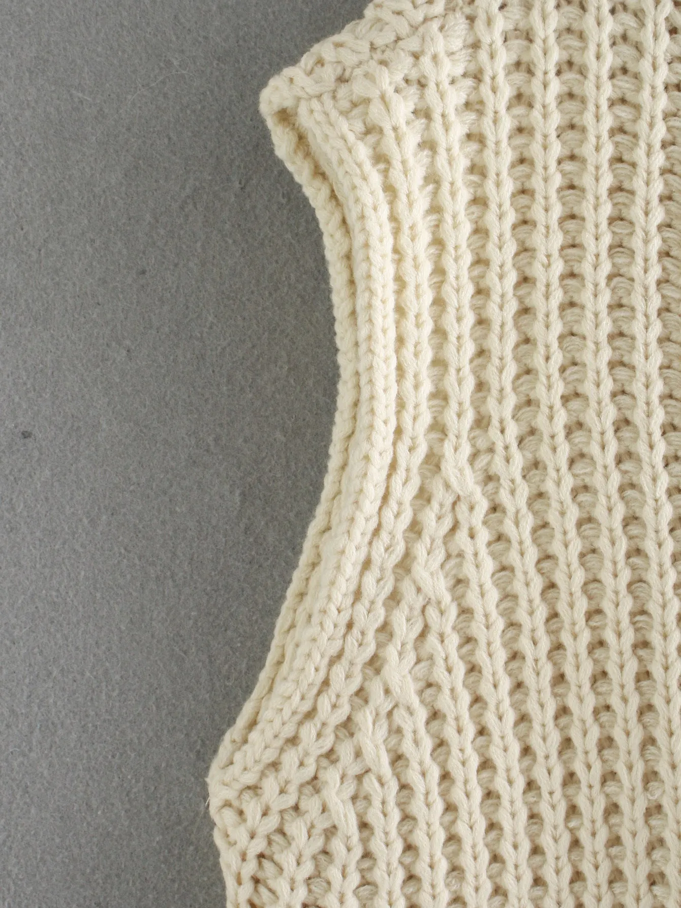 High Heap Collar Knit Vest Sweaters Black