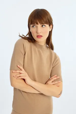 HIGH-NECK SWEATER
