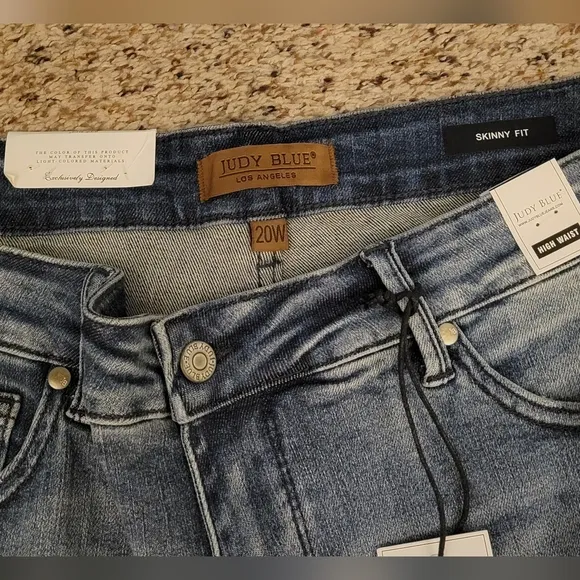 High waist skinny jeans