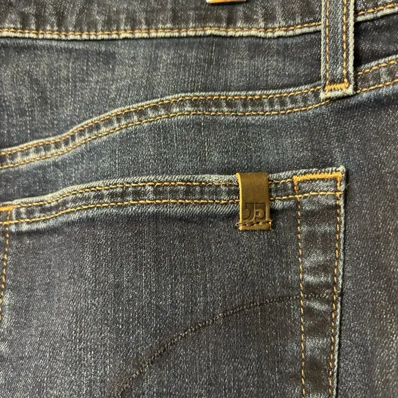Joe’s Jeans High Rise Curvy Skinny Jeans size W 32