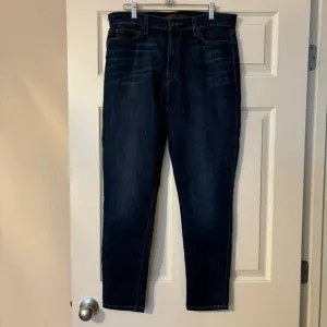 Joe’s Jeans High Rise Curvy Skinny Jeans size W 32