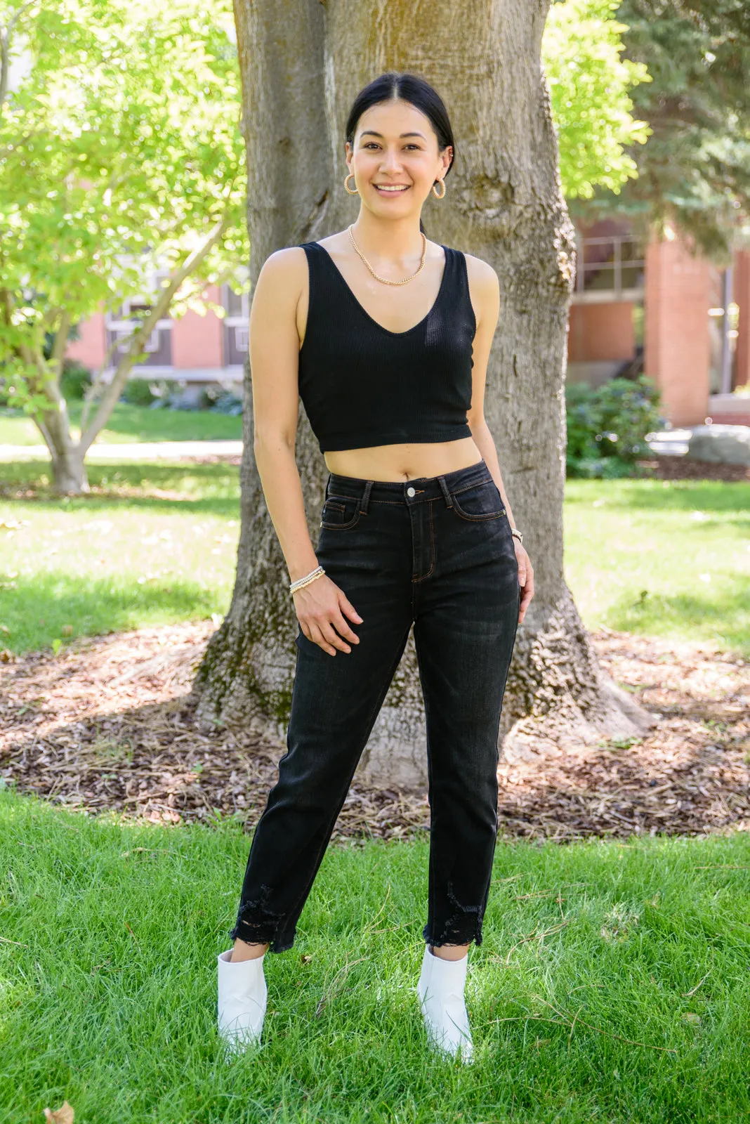 JUDY BLUE Kelbie Destroyed Hem Crop Jeans