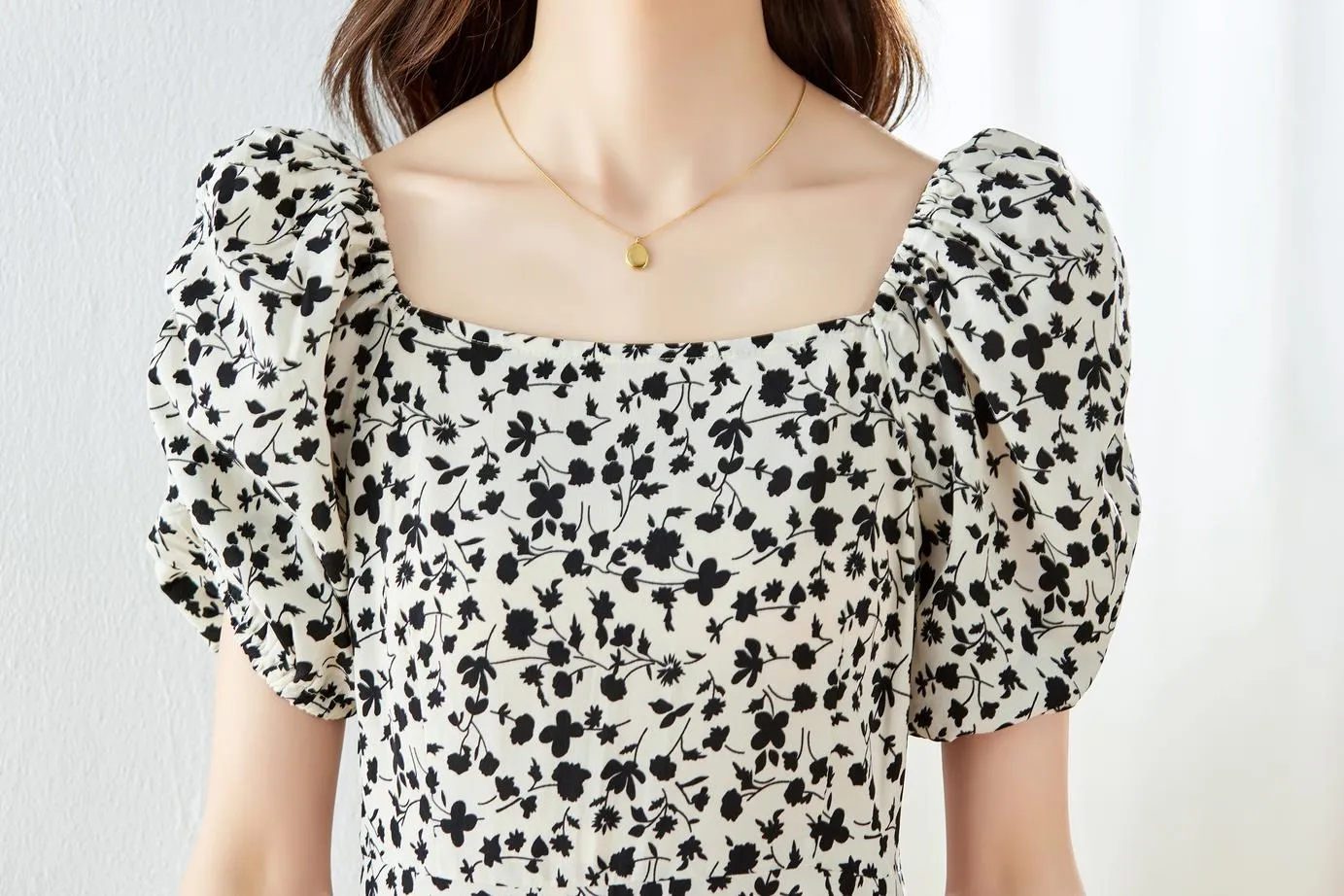 Knee-Length French Style Mid Floral Dress