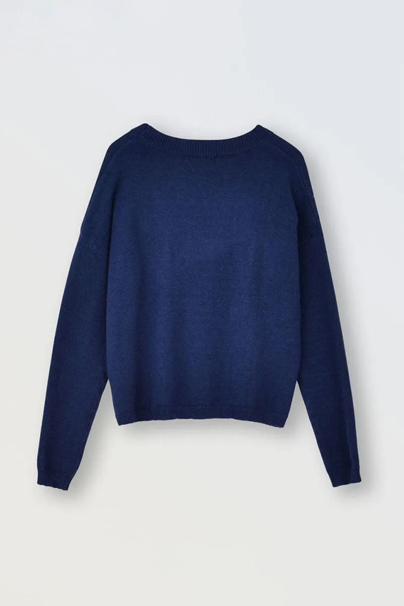 KNITTED SWEATER AND LARGE HEART ON THE FRONT