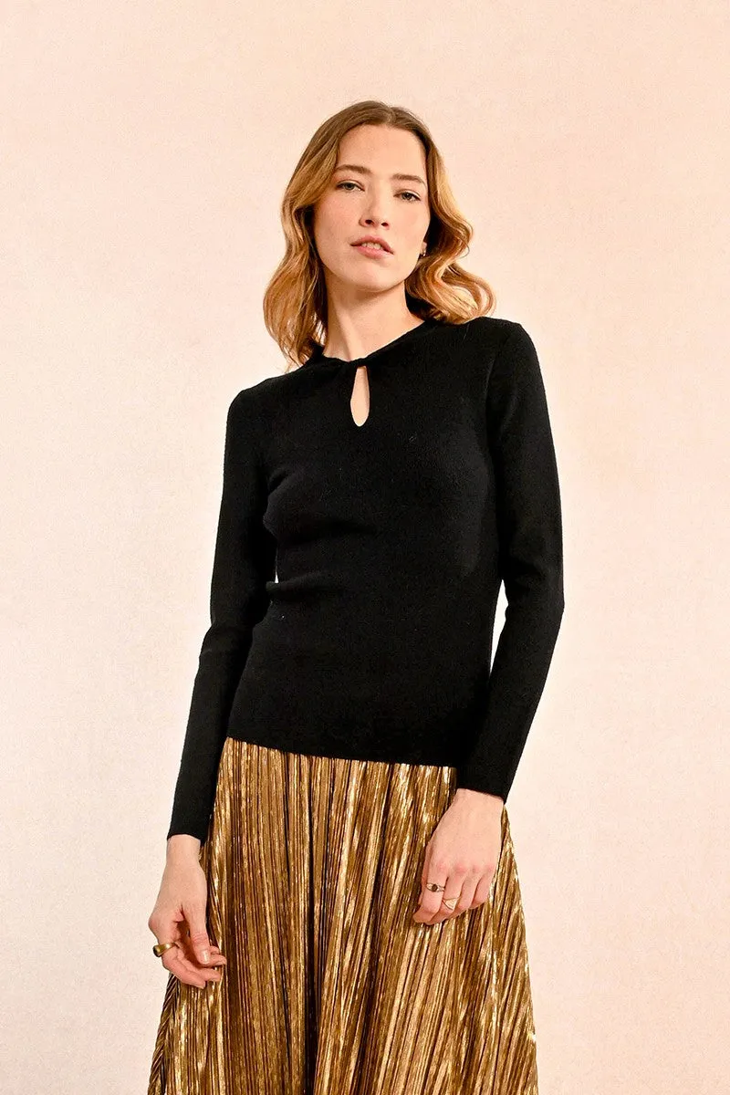 KNITTED SWEATER, FANCY NECKLINE