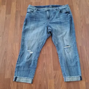 Kut from the Kloth High Rise Ankle Straight Leg Distressed Crop Denim Jeans 24W