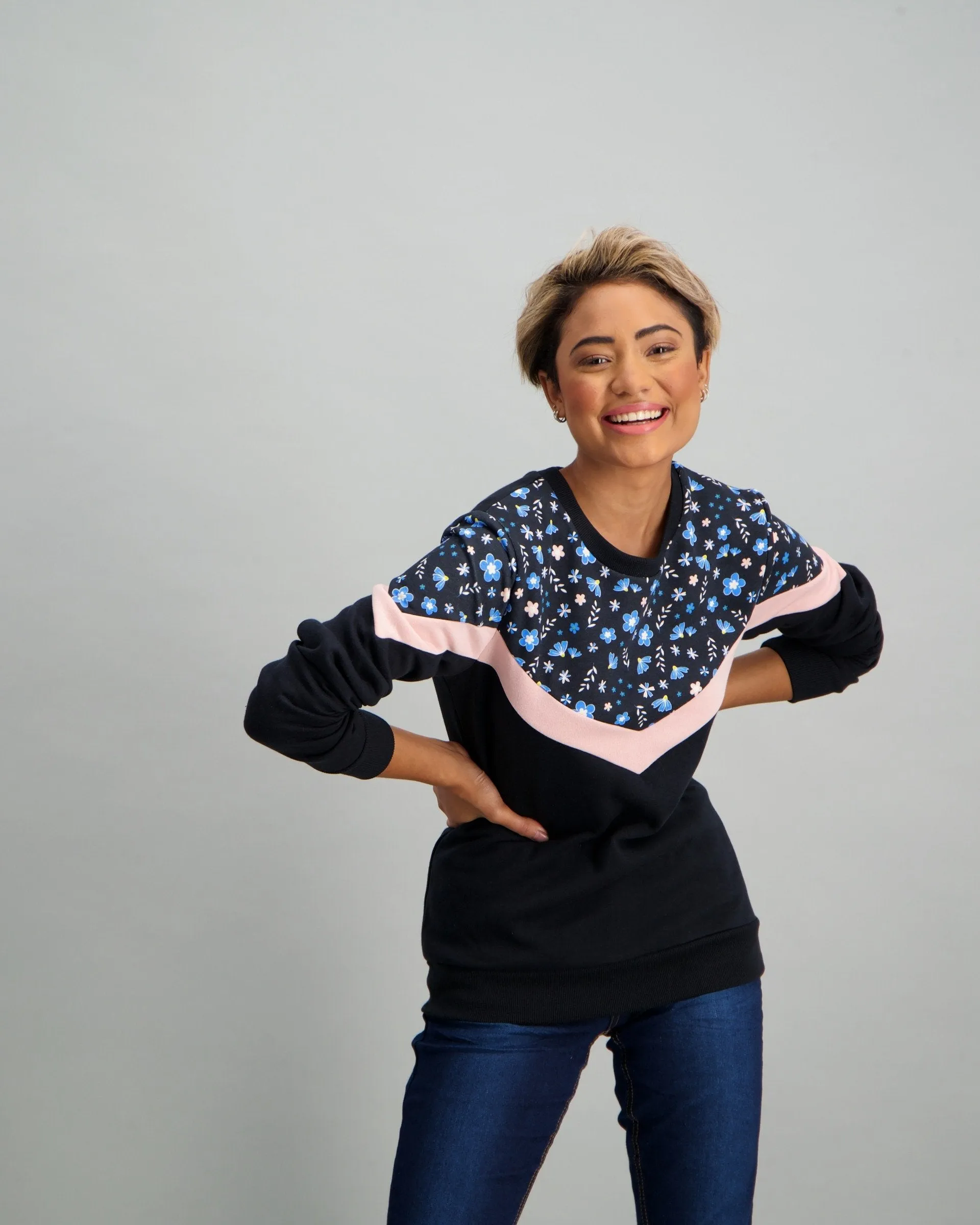 Ladies Long Sleeve Trim Print Top - Black/Light Pink