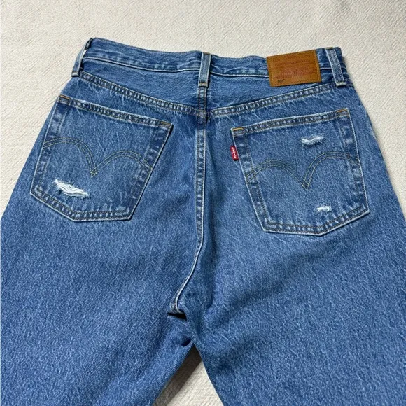 Levi’s 501 Medium Blue Exposed Button Fly Straight Leg Ankle Jeans 27