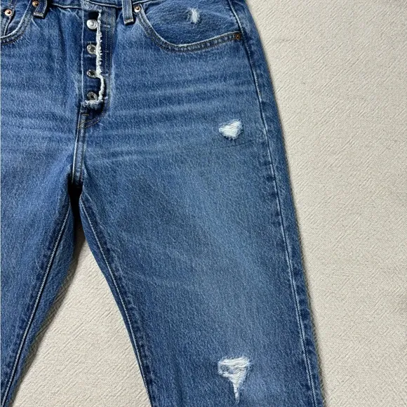 Levi’s 501 Medium Blue Exposed Button Fly Straight Leg Ankle Jeans 27