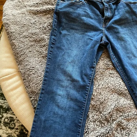 LEVI’S 505 Women’s Straight Leg Jeans