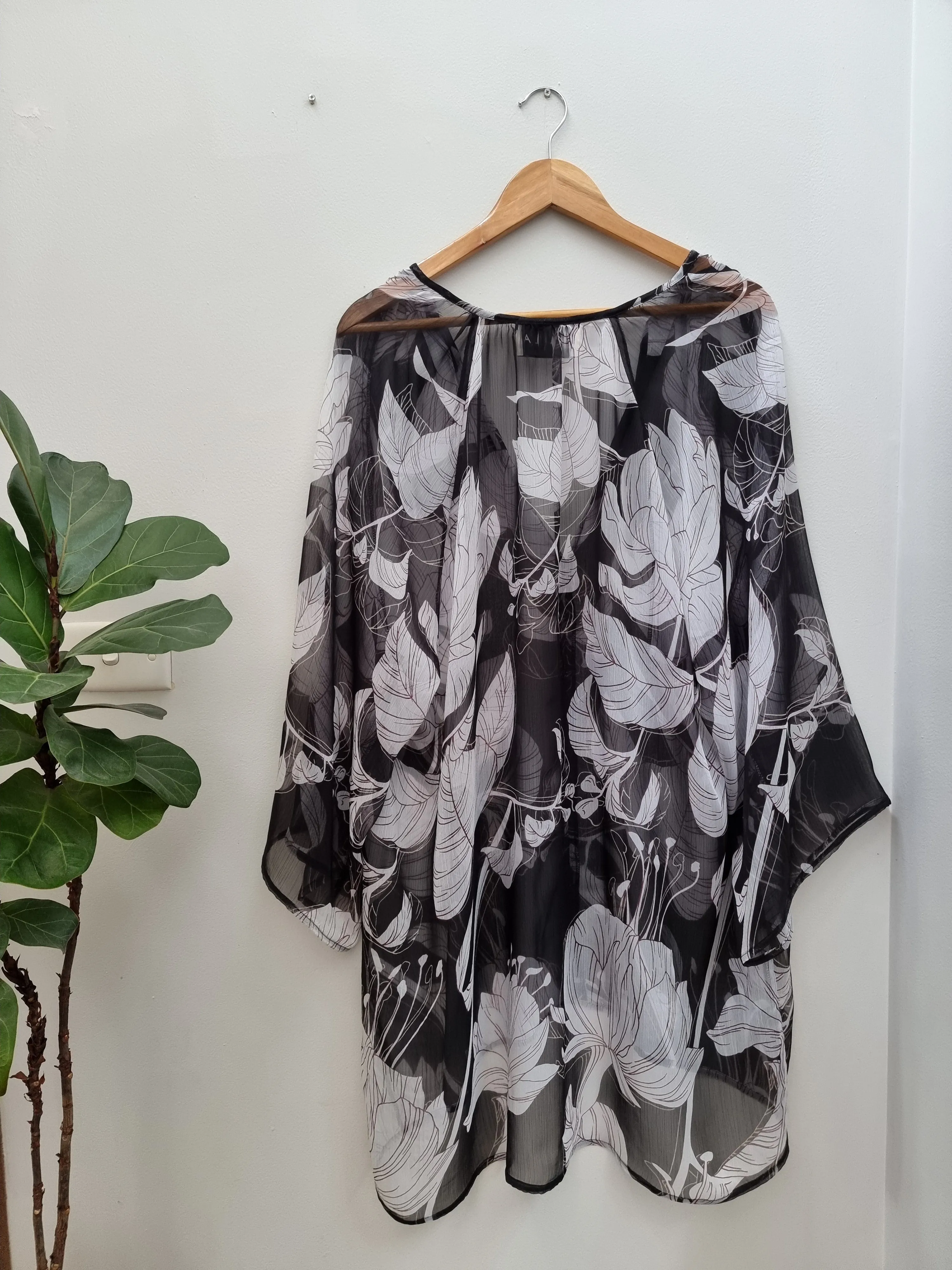 Lilly Yoryu Chiffon Shift Dress