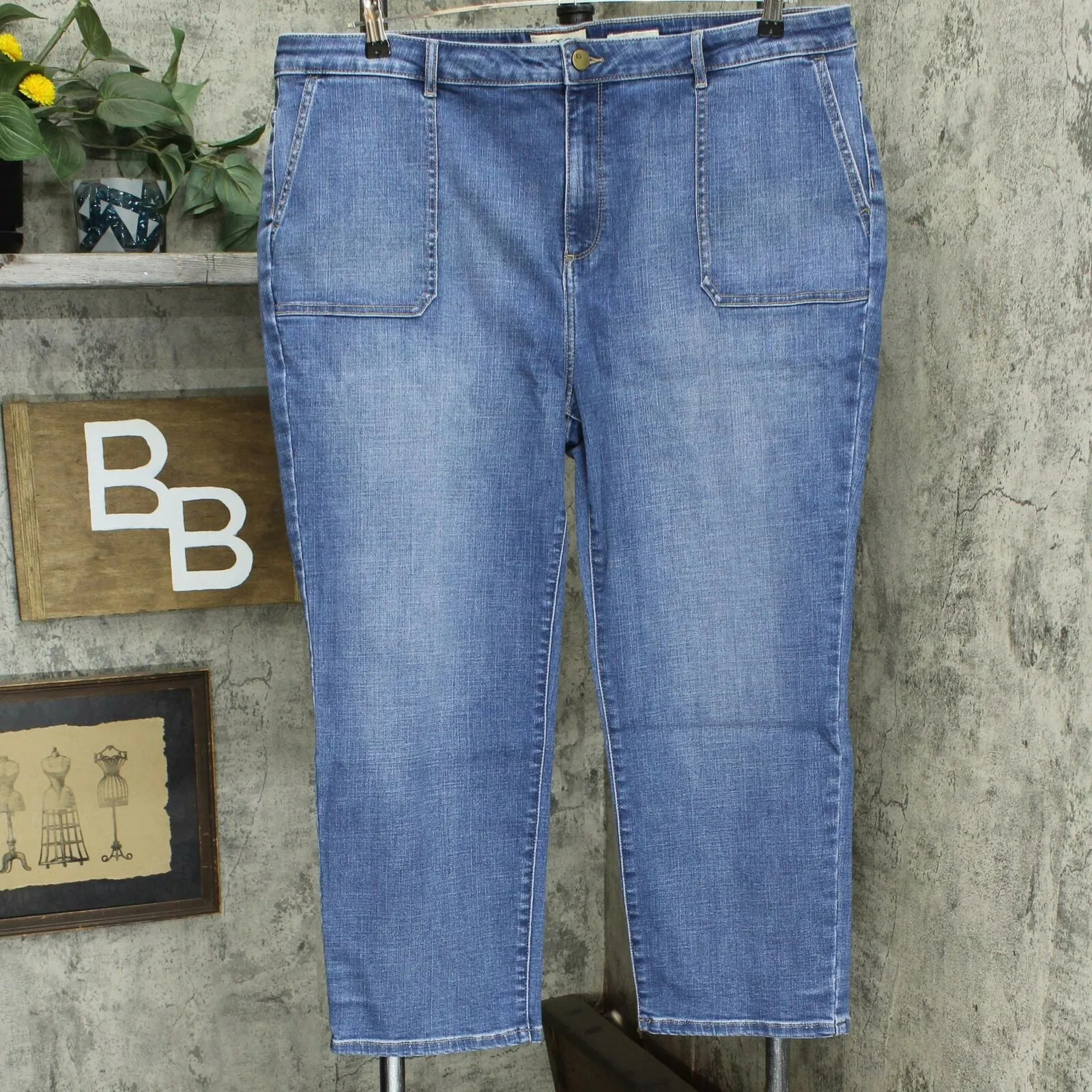 LOGO by Lori Goldstein Plus Size Crosshatch Crop Straight Leg Jeans