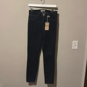 Madewell 10” High-rise skinny jeans size 29 NWT dark wash