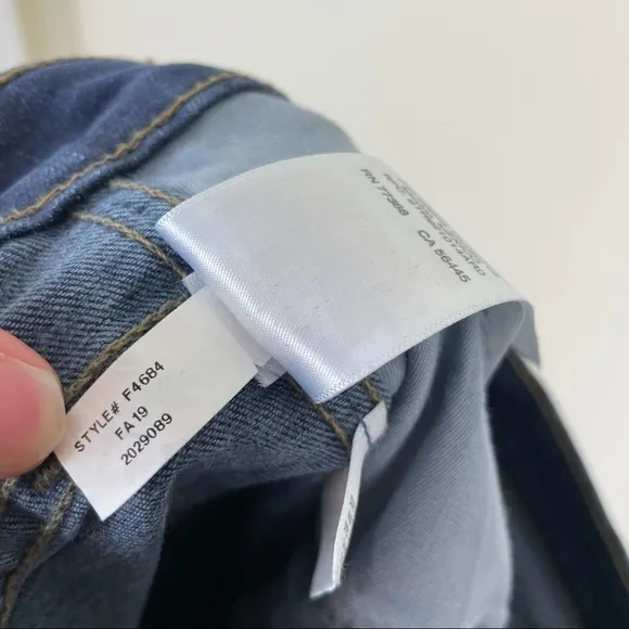 Madewell #F4684 10” High Rise Jeans Hayes Wash