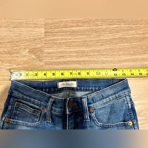 Madewell Women’s 9” Mid Rise Skinny Jeans in York Wash Size 28