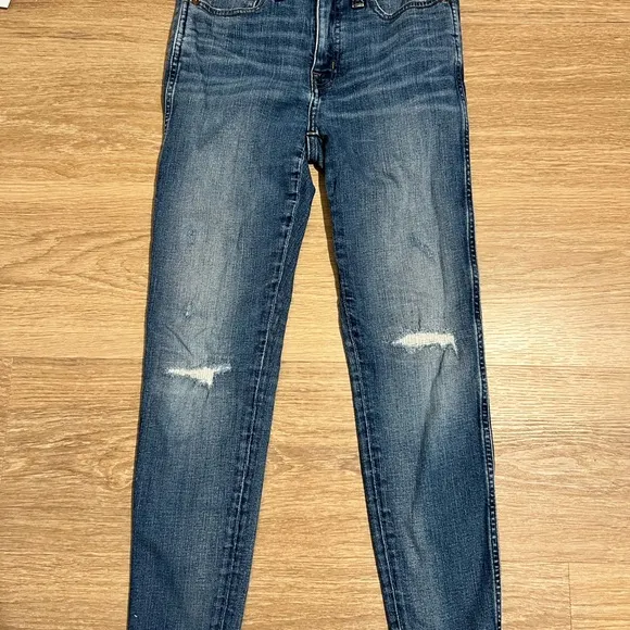 Madewell Women’s 9” Mid Rise Skinny Jeans in York Wash Size 28