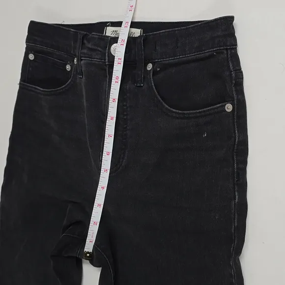 Madewell Women’s Washed Black Classic Straight Jeans High Rise Denim Style J2054
