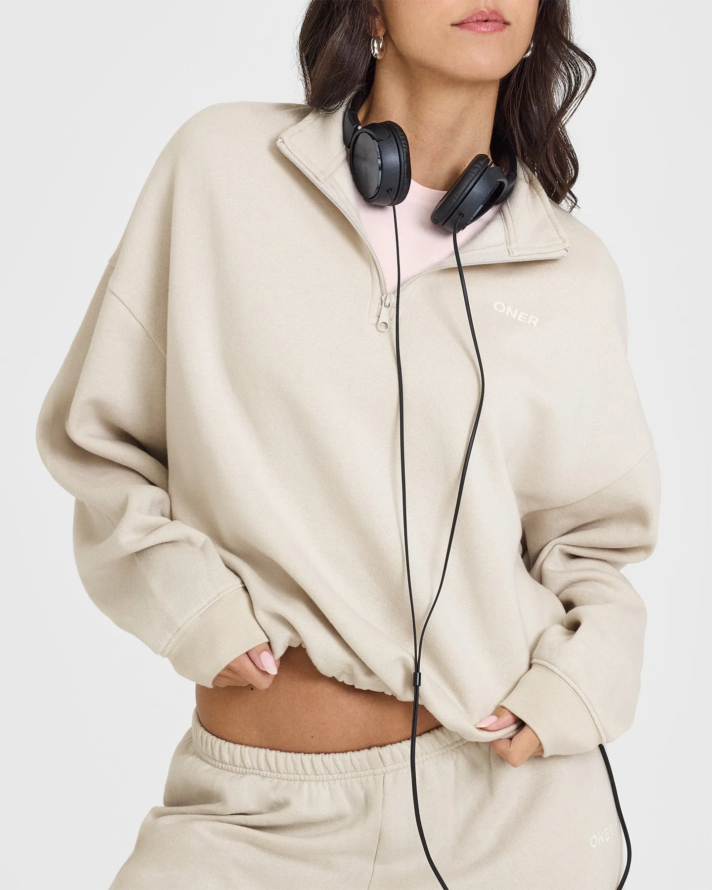 Mid Weight 1/4 Zip Sweatshirt | Sand