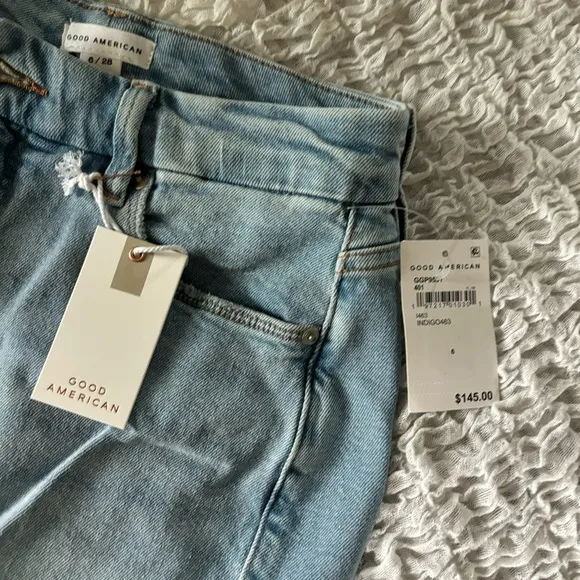 NEW Good American high waisted straight leg jeans size 6/28