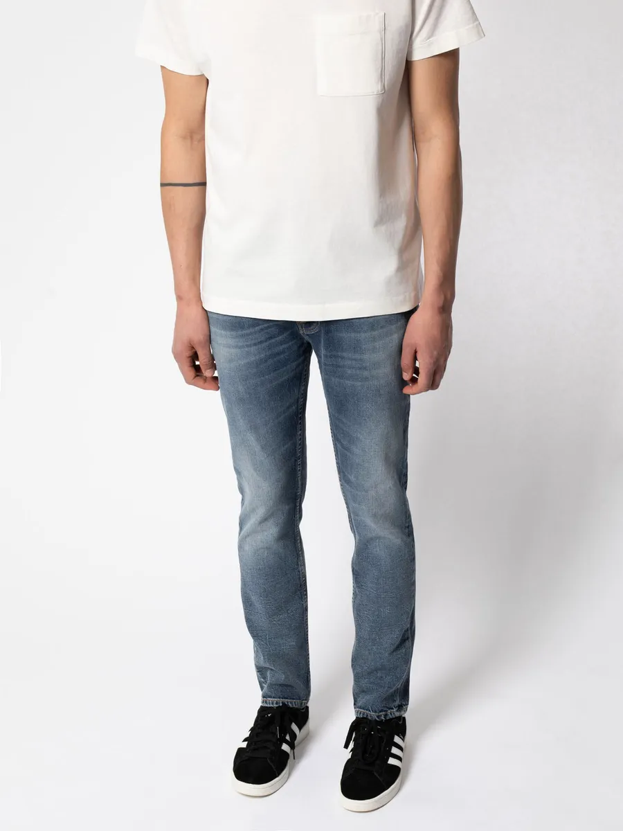 【Nudie Jeans】合身小直筒／13oz／Grim Tim Worn Sonic