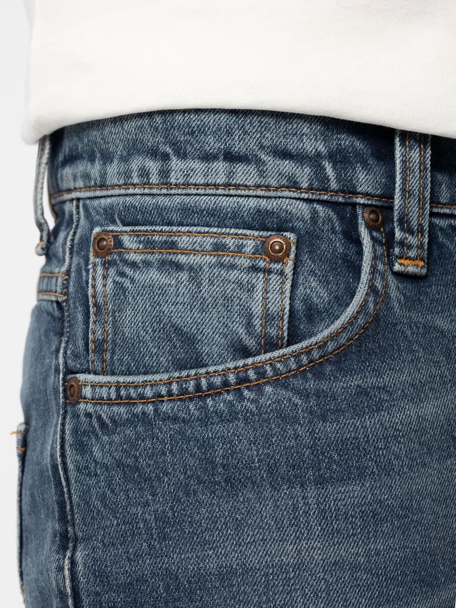 【Nudie Jeans】合身小直筒／13oz／Grim Tim Worn Sonic